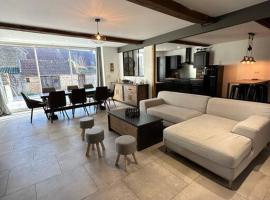 Gîte 10 personnes avec spa privatif, hotel v destinaci Bellenot-sous-Pouilly