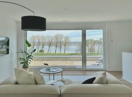 Haus am Bodensee mit Sicht - Stilvoller Luxus, παραθεριστική κατοικία σε Ermatingen