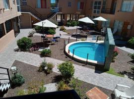 Complejo Ali Lafken, serviced apartment in Las Grutas