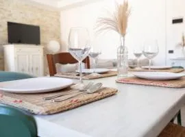 Casa DeLucie