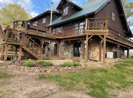 Buffalo River Lodge (Yellville)- Lower Level