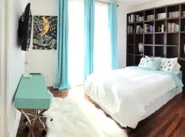Hills of Studio City, your serene home away from Home