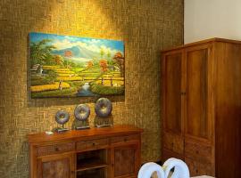 Tiga Naga Villa, hotel in Denpasar