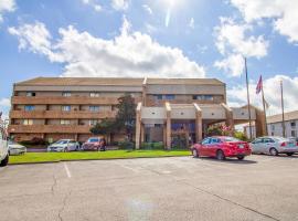 Tulsa Square Hotel Central, I-44 By OYO, hotel in zona Aeroporto Internazionale di Tulsa - TUL, Tulsa