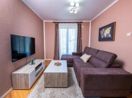 FamilyApartment, hotel in Kolašin