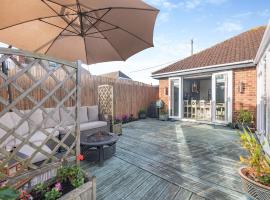 Anchor Cottage, hotel in South Hayling