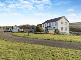 Morlais, villa in Llanon