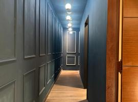 Here Hotel 宅這兒私宅-墾丁B宅, hotel v destinaci Hengchun Old Town