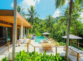 EMHILL Estate Lombok, hotel near Lombok International Airport - LOP, Selong Belanak