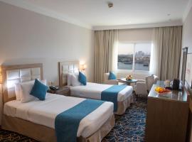 Carlton Tower Hotel, hotel v Dubaji
