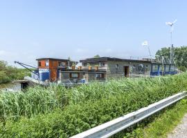 Cushy Boat in Merkem with Terrace, boat in Drie Grachten