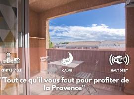 Le havre de Ferrieres - Calme, Wi-Fi, Centre ville, hotell i Martigues