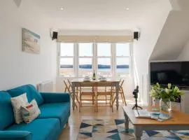 5 Hartland House