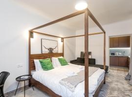 Stacija Suntaži viesnīca, hotel v destinácii Suntaži