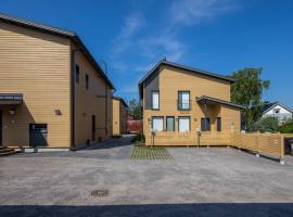 QnQ home stay - Private room in the shared detached house, apartment in Vantaa