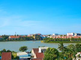 Legend Ancient Town Hoi An Hotel, hotel in: Cam Nam, Hội An