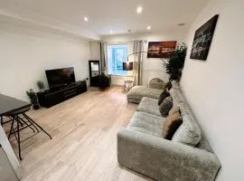 Newcastle Quayside - Sleeps 8 - Central Location - Parking Space Included