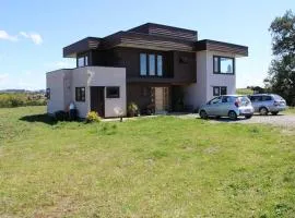 TuArriendoCL-Llanquihue CondWerner Casa con Acceso a Hermosa Laguna