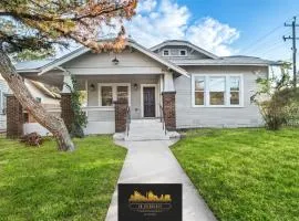 Bold Bright 4BR3.5FULL BATHS Near Riverwalk Dtown