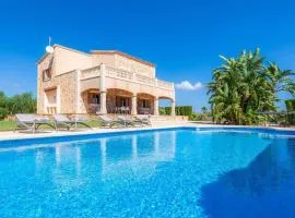Villa Es Contes by Slow Villas