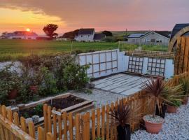 Hegarty's cottage at Trevarrian Lodge, hotel Mawgan Porthban