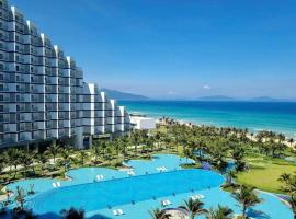 Seaview Cam Ranh Beach Resort Nha Trang Near The Airport Best Location, hotel in Cam Ranh