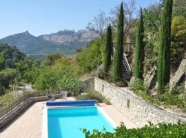 Aux Dentelles