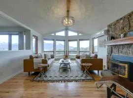 Spacious Hotchkiss Home with Stunning Mountain Views