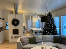 Arctic Circle Home for Winter Holiday, mökki Rovaniemellä