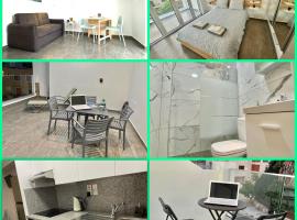 Viesnīca Ev Zin - Modern, cozy, 1 bed, pool, 2 balconies, A105 pilsētā Nea Paphos