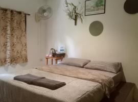 navaa Bungalow: Phra Ae beach şehrinde bir han/misafirhane