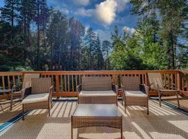 The Yellow Cottage in the Woods, hotel i Skyforest