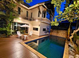 Baan Natcha Villa: Pattaya'da bir otel