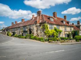 The Lamb Inn, hotel in Hindon