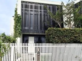 Palm Beach Lux Villa