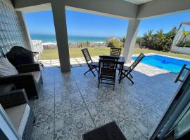 Whitewaters, Apartment with private Pool, apartment in Sea View