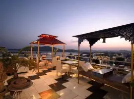 The Lake View Hotel- On Lake Pichola