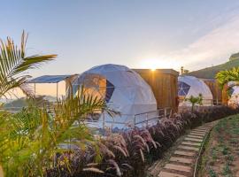 หลังสวน โฮมสเตย์ ดอยม่อนแจ่ม2, luxury tent in Mon Jam