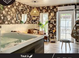 La Romantique des Rois # Jacuzzi # Sauna, ξενοδοχείο με υδρομασάζ σε Dourdan