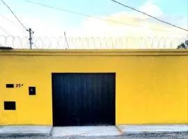 casa com ar condicionado e garagem