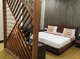 The highland hotel, hotel v destinaci Bathinda