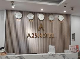 A25 Hotel - 30 An Dương, hotell i Tay Ho i Hanoi
