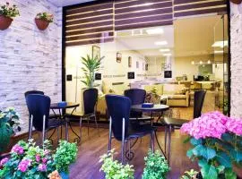 Belle Maison Hotel&Residence