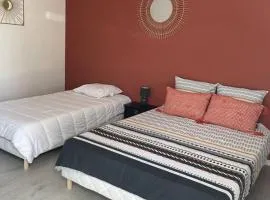Les Chalets du Mancel : Studio June - 24H du Mans - Bouleries Jump -