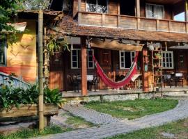 Pousada Sobre as Ondas - ILHA DO MEL - PR, inn in Ilha do Mel