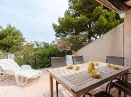 Villa T3 Mezzanine avec Piscine, Terrasse et Parking Privé, 5 min de la Plage - Narbonne - FR-1-409-37
