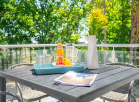 Apartment "Seepferdchen" - Haffresidenz – hotel w mieście Garz