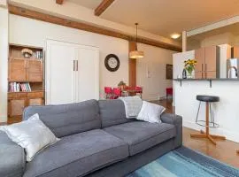 Be Vogue In Old Town Victoria