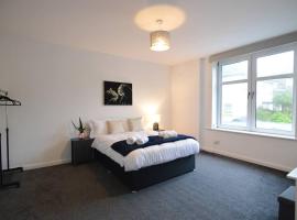 Contemporary 3 Bedroom Flat – hotel w mieście Fife