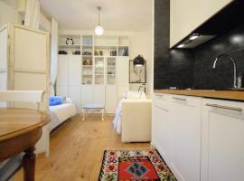 Piccolo Angolo in Città, hotel v destinaci Castenaso